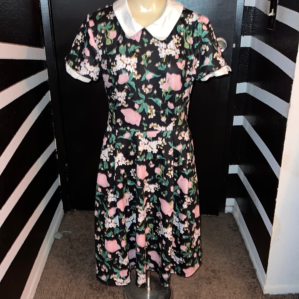 Smak Parlour Black floral dress w/ white collar